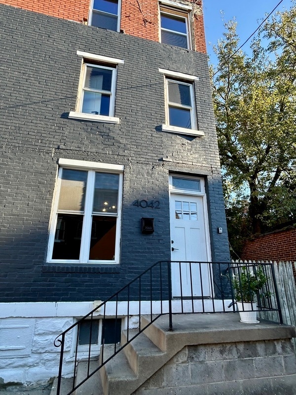 Building Photo - 4042 Geneva St