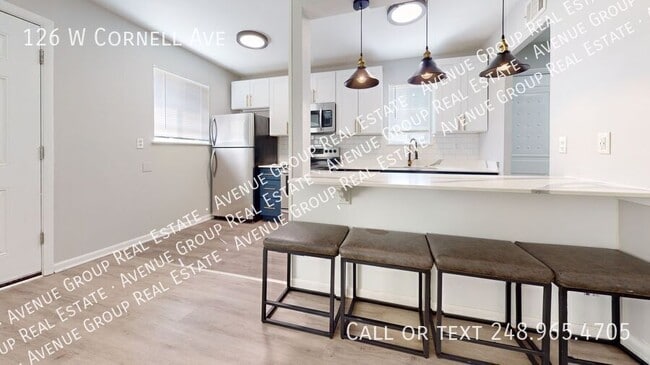 Foto del edificio - 126 W Cornell Ave