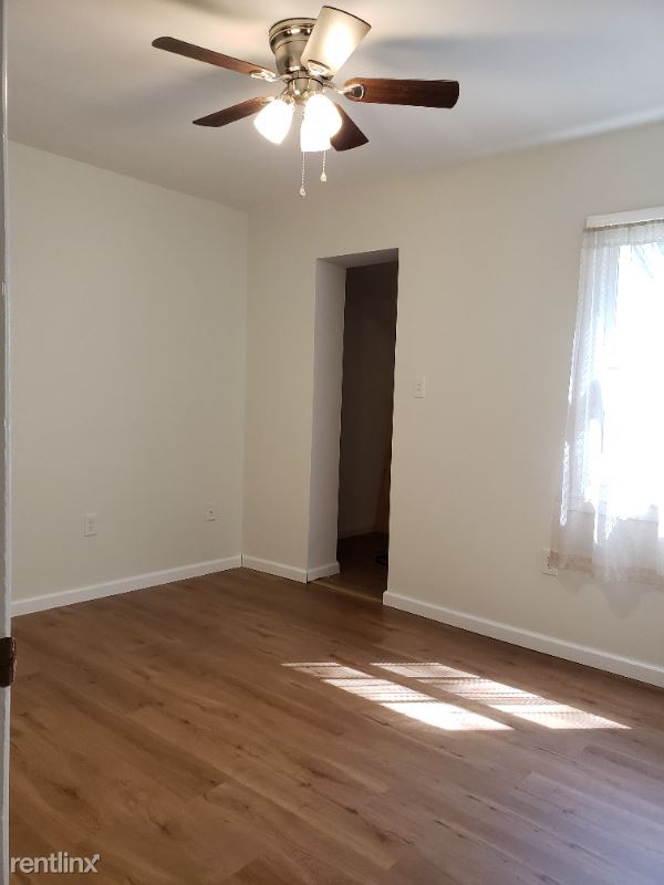 Building Photo - 3 br, 1 bath House - 7539 Albemarle Dr