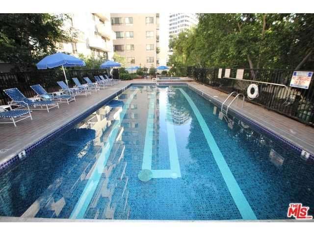 Foto del edificio - 10535 Wilshire Blvd