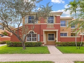 Building Photo - 6201 NW 114th Pl