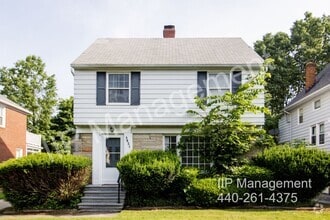 Building Photo - 3821 Kirkwood Rd