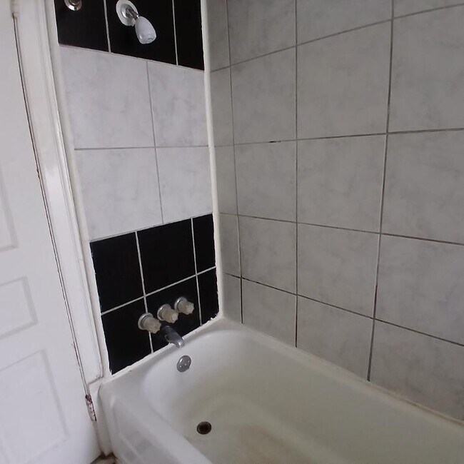 Foto del edificio - 5804 Greene St