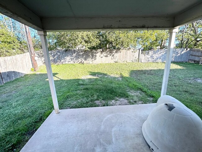 Foto del edificio - 5419 Southern Crossing Dr