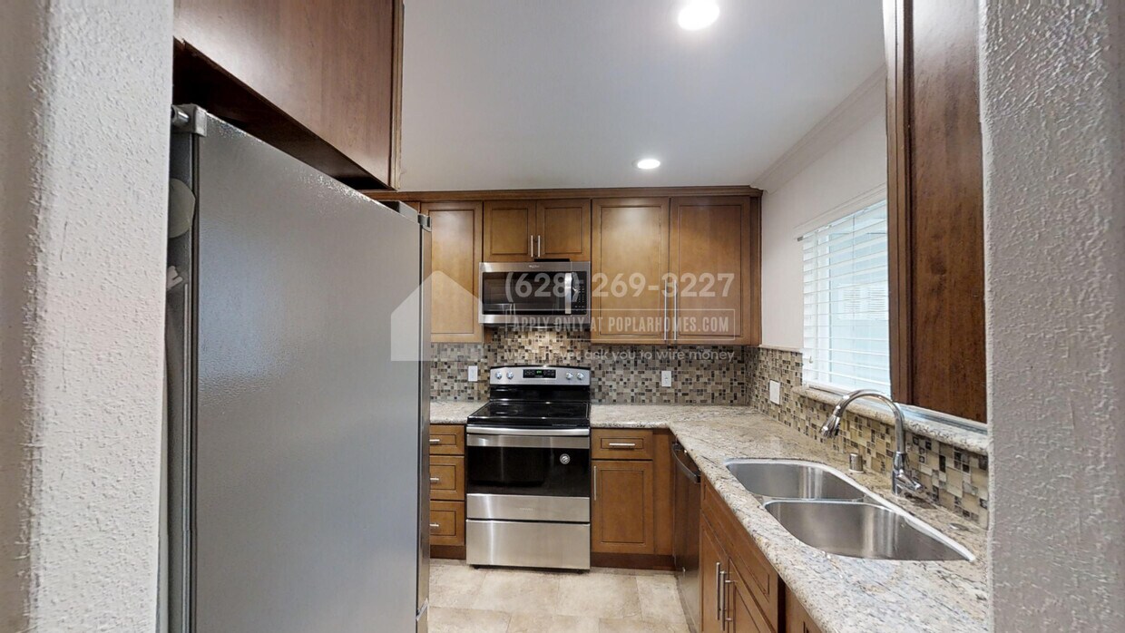 Foto principal - 427 Old Orchard Ct