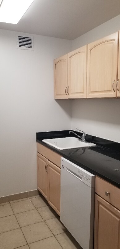Foto del edificio - 331 E 29th St