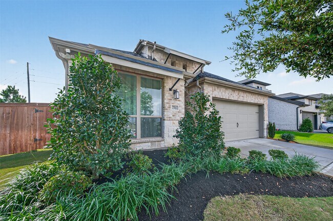 Foto del edificio - 2703 Tanager Trace