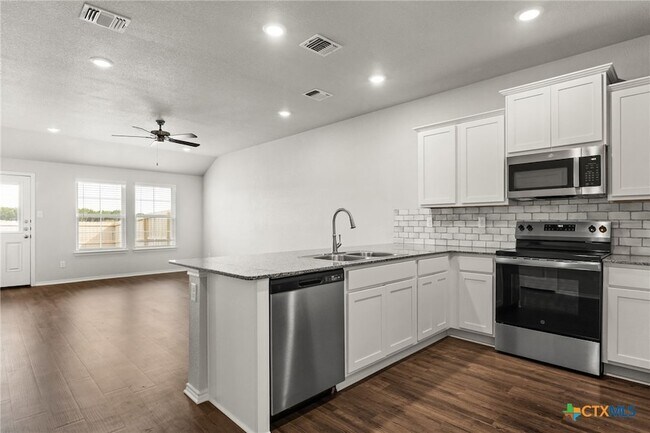 Foto del edificio - 1218 LEXINGTON Dr