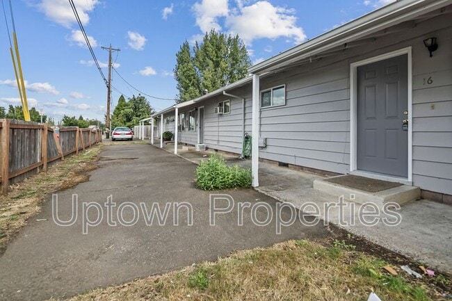 Foto del edificio - 130 N 4th Ave