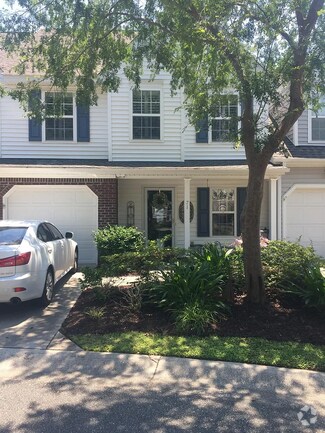 Building Photo - 71 Pembroke Ln