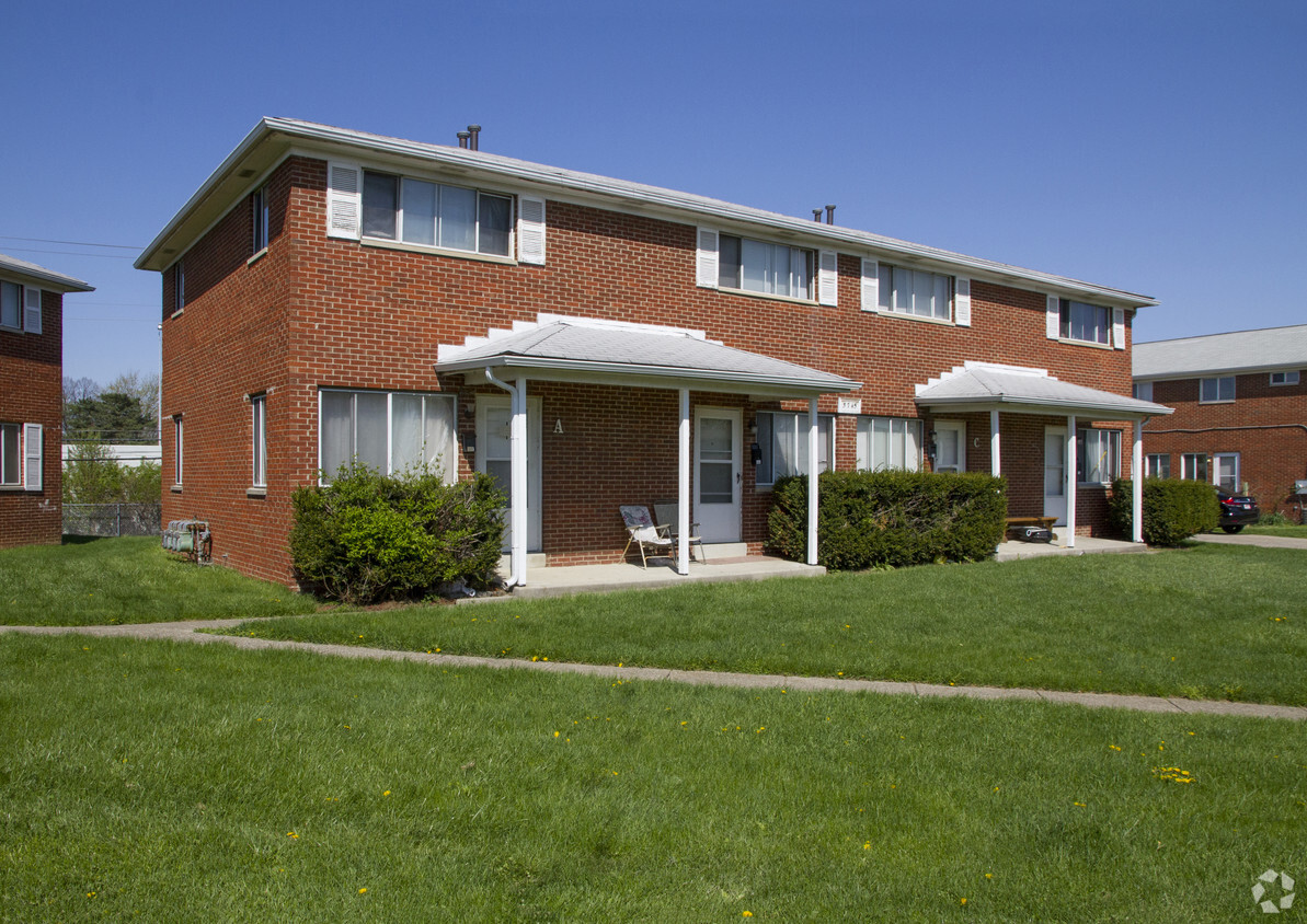 Building Photo - Arborwood Court