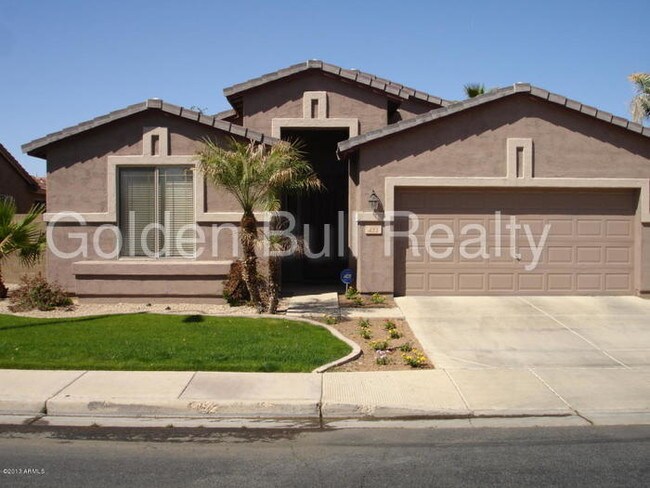 Building Photo - 422 N Wilson Dr