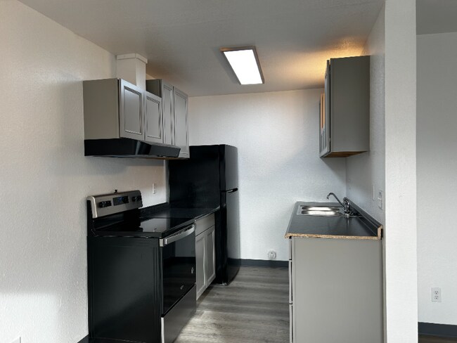 Building Photo - 3814 Beechnut St