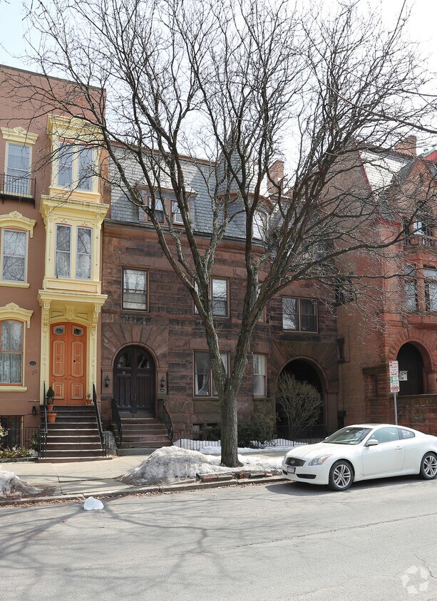 Building Photo - 26 Willett St