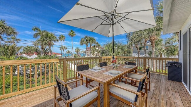 Foto del edificio - 3604 Casey Key Rd