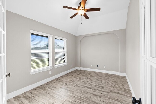Foto del edificio - 9707 Highland Pointe Dr