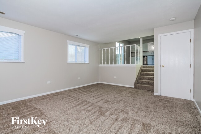 Building Photo - 1056 Merle Ct