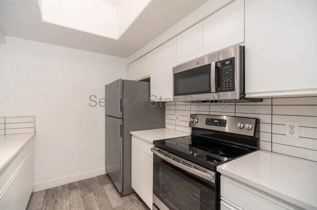 Foto del edificio - 3434 E Baseline Rd