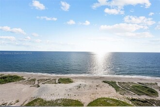 Building Photo - 900 N Ocean Blvd Building Photo - 900 N Ocean Blvd