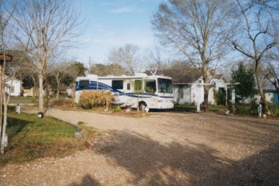 Primary Photo - Travelers Paradise RV Park