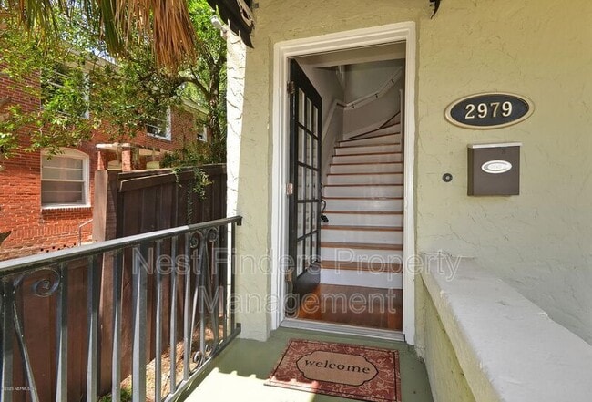 Building Photo - 2979 Herschel St
