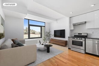 Building Photo - 247 N 7th St