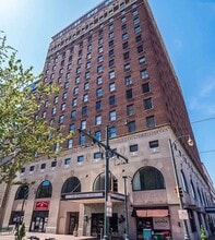 Building Photo - 109 N Main St