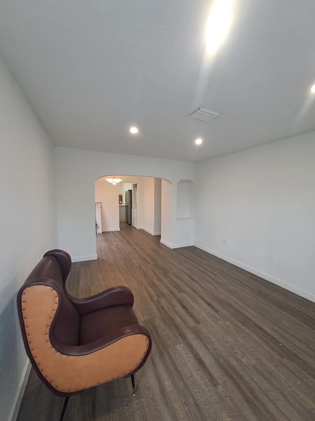 Foto del edificio - 2835 SW 2nd St