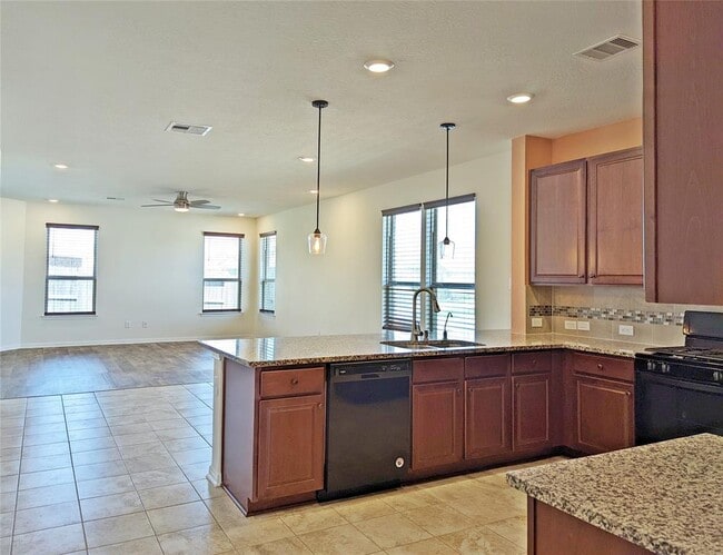 Building Photo - 4719 Westfield Pines Dr