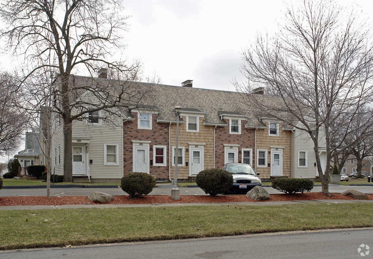 Foto del edificio - 1302 S Danley Sq