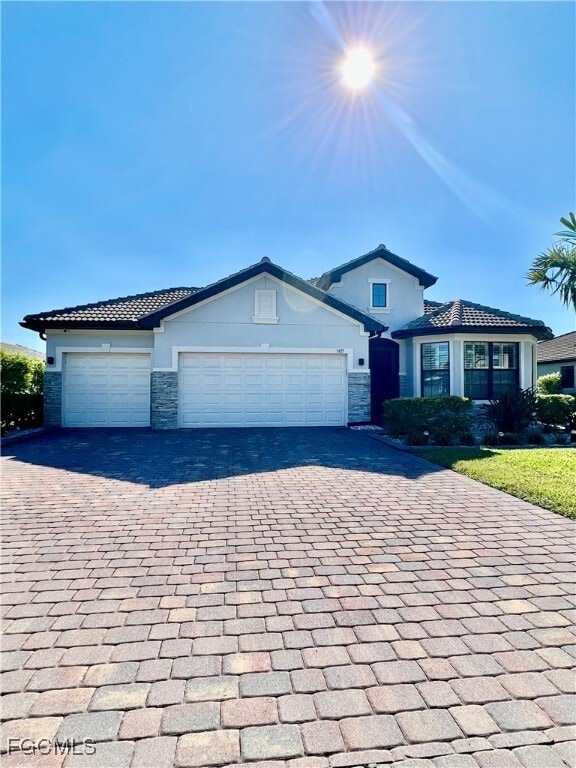 Building Photo - 3425 Hampton Blvd