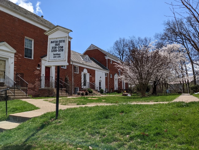 Photo - 3142 Martha Custis Dr Townhome