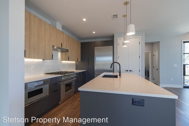 Foto del edificio - 4 br, 4 bath House - 2901 Oak Crest Ave Un...