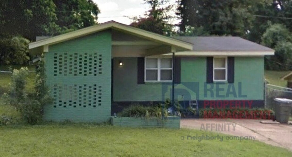 Charming 4-Bedroom Home with Modern Touches - Charming 4-Bedroom Home with Modern Touches