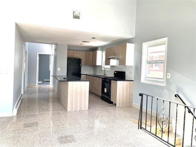 Building Photo - 256-15-256-58 58th Ave
