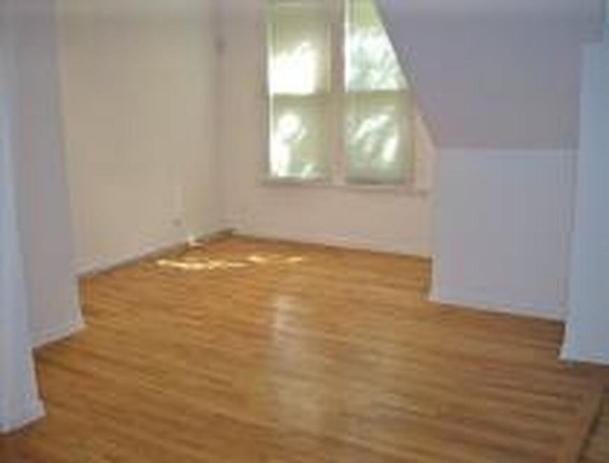 Foto principal - 2 bedroom in Chicago IL 60657