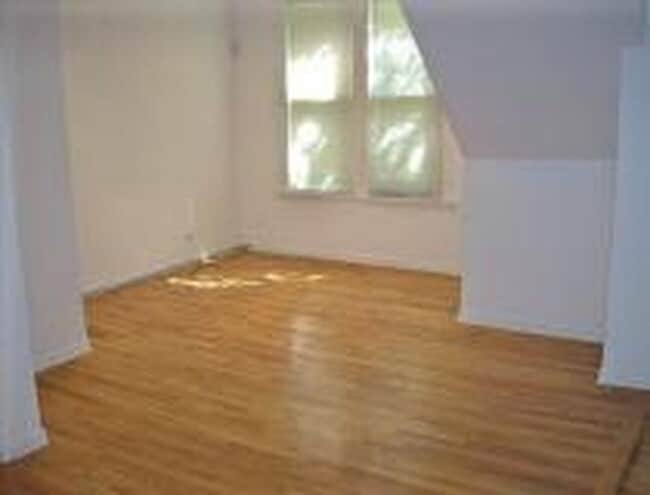 2 bedroom in Chicago IL 60657 - 2 bedroom in Chicago IL 60657 Apartment