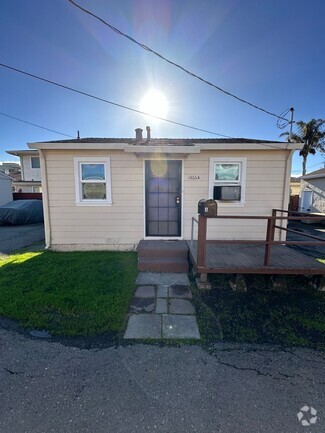Building Photo - 1466 159th Ave