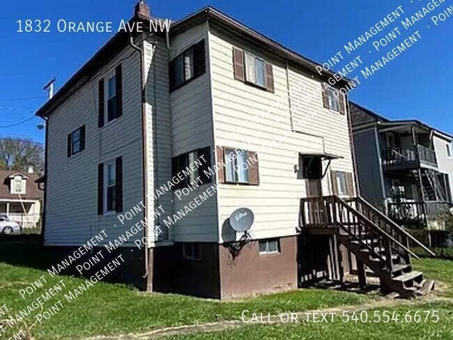 Foto del edificio - 4 Bed 2 Bath House on Orange Ave (UPDATED ...