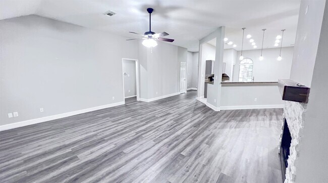 Foto del edificio - 19610 Vernier Woods Ln