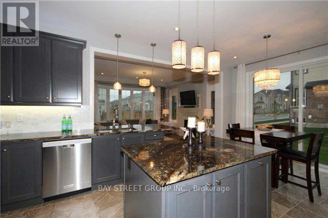 Photo du bâtiment - 3169 Daisy Way