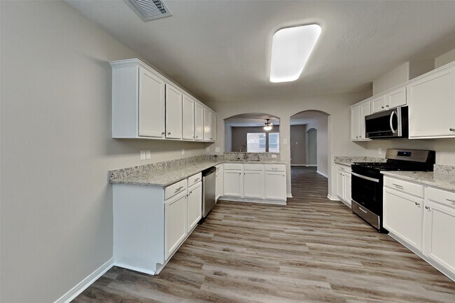 Foto del edificio - 4614 Bridgestone Path Dr