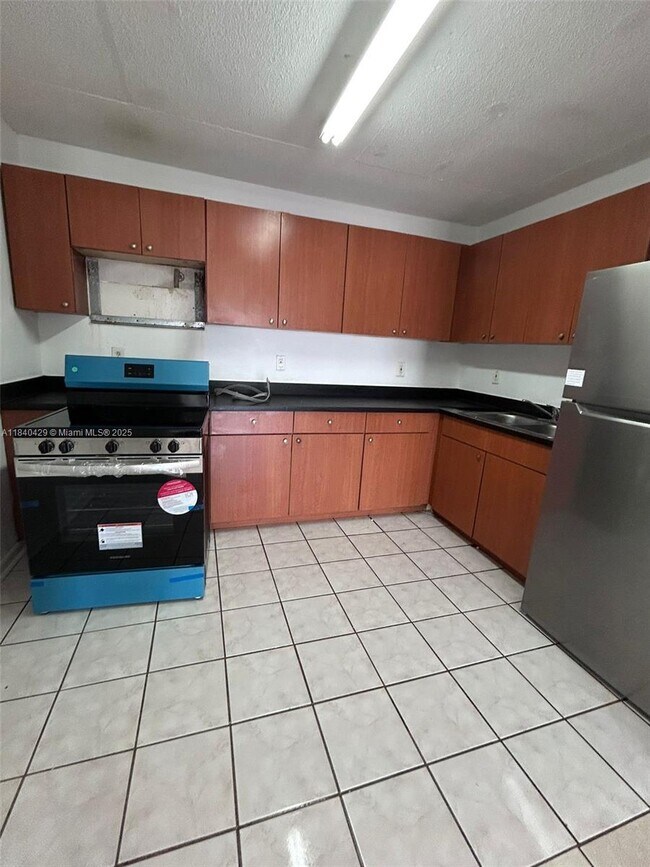 Foto del edificio - 13725 NE 6th Ave