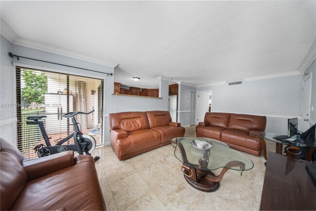 Foto del edificio - 13045 SW 68th St