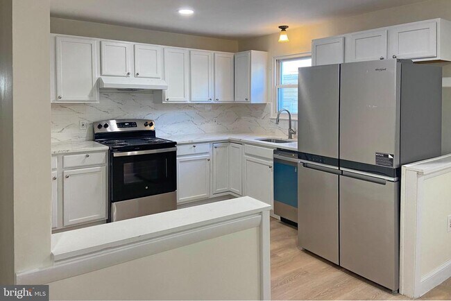 Foto del edificio - 857 Street Rd