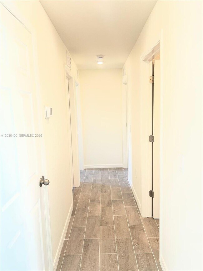 Foto del edificio - 2613 62nd St W