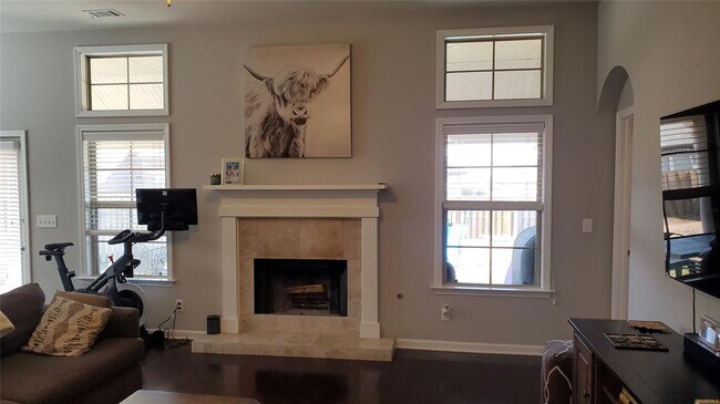 Building Photo - 9153 Autumnbrooke Way