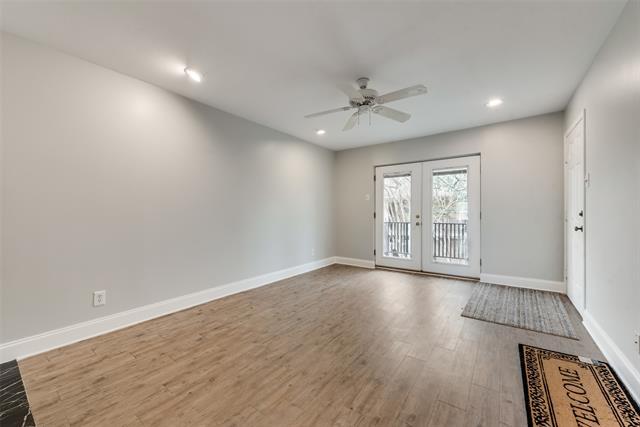 Foto del edificio - 4211 Newton Ave