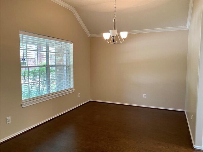 Building Photo - 3007 Aylesworth Ct