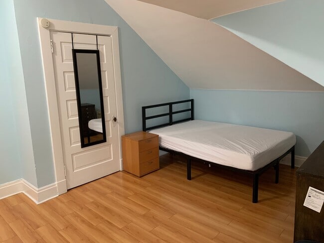 Foto del edificio - 746 Broughton St